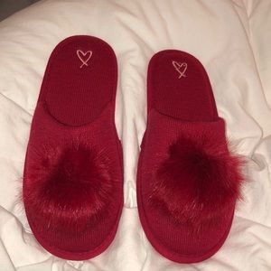VICTORIA’s SECRET SLIPPERS